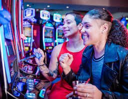 betpower စလော့ Slot Machine Reel Spin မြန်မာ ကစားသမား